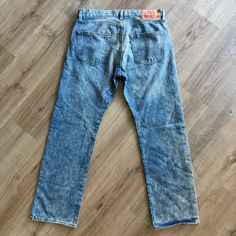 Levis 501 Original Fit Acid Wash Blue Denim Button Fly Jeans Mens 34x30